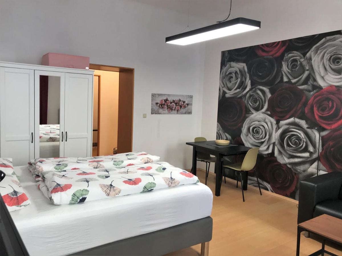 Studio & Apartments Near Reumannplatz 비엔나 외부 사진