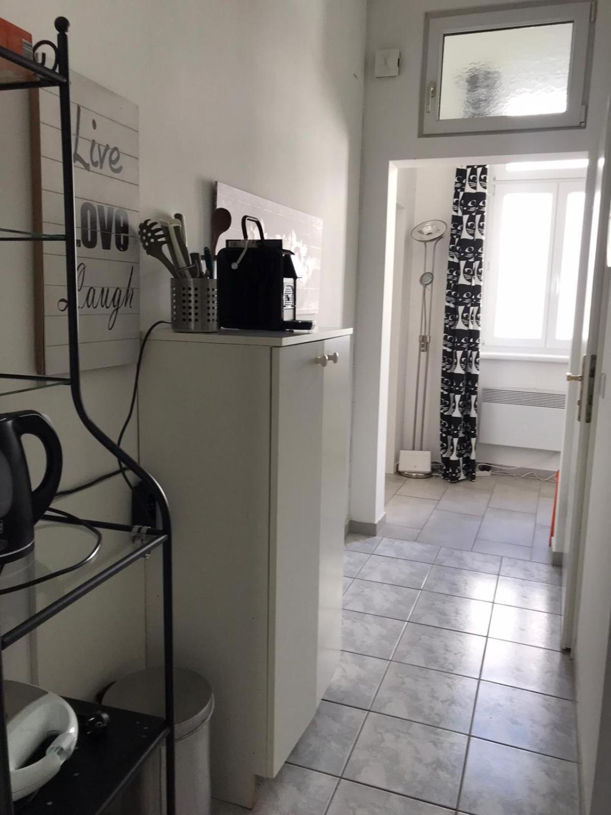 Studio & Apartments Near Reumannplatz 비엔나 외부 사진
