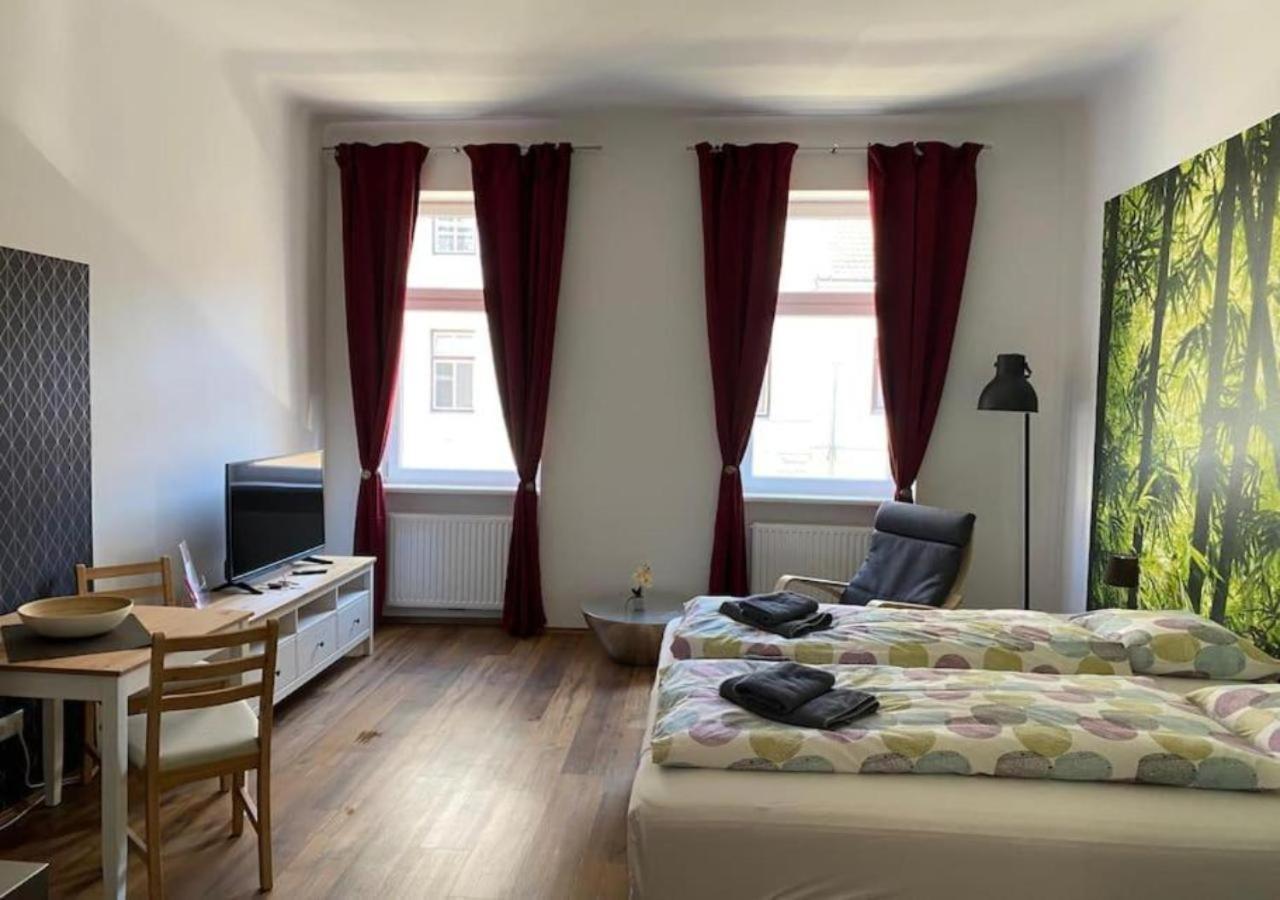 Studio & Apartments Near Reumannplatz 비엔나 외부 사진