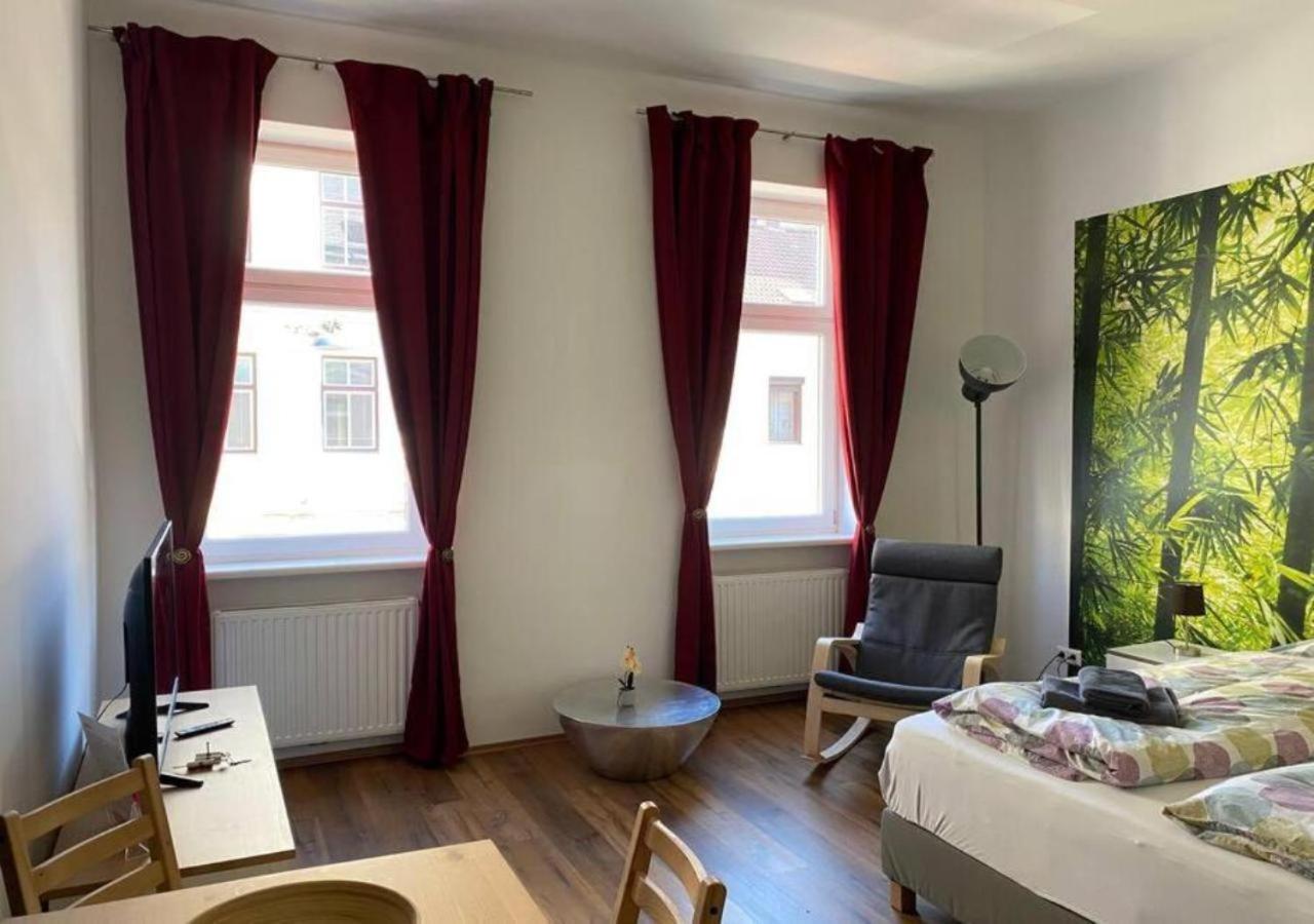 Studio & Apartments Near Reumannplatz 비엔나 외부 사진